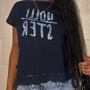 hollister tee, medium